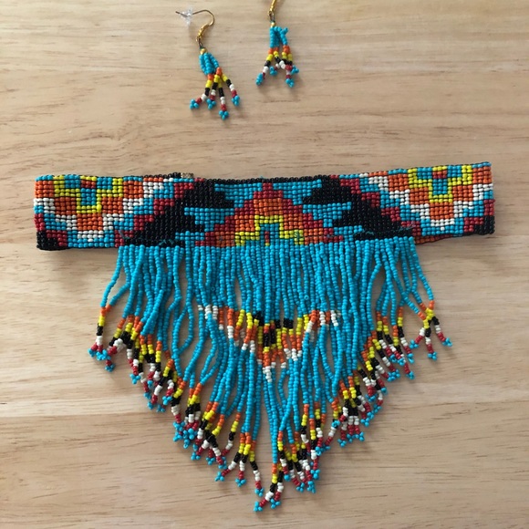 Beaded choker with fringe front and matching earrings - Picture 1 of 5